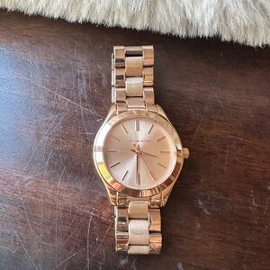 Michael Kors Women's Gold-Tone Watch Needs Battery wristband 6 inch